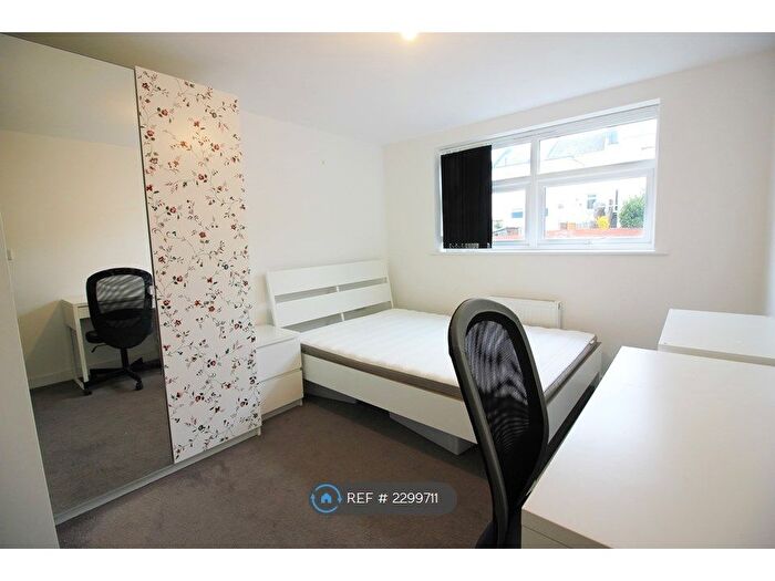 Studio To Rent In Coombe Road, Brighton, BN2