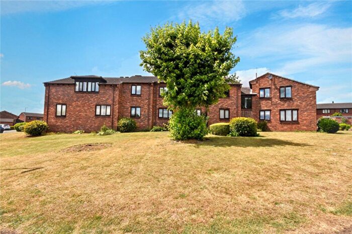 2 Bedroom Apartment For Sale In Woodlands Court, Kippax, Leeds, West Yorkshire, LS25