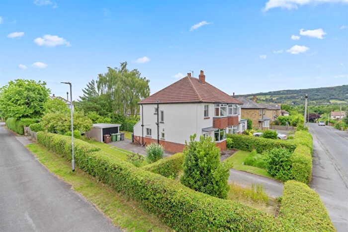 3 Bedroom Semi-Detached House For Sale In Prince Henry Road, Otley, LS21