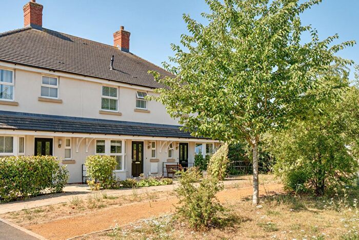 3 Bedroom Terraced House For Sale In Heritage Close, Wallingford, Oxfordshire, OX10