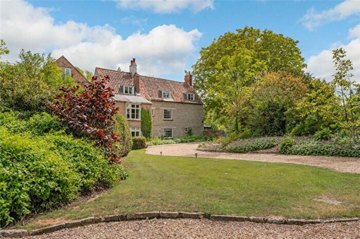 6 Bedroom House For Sale In Mill Lane, Islip, Northamptonshire, NN14
