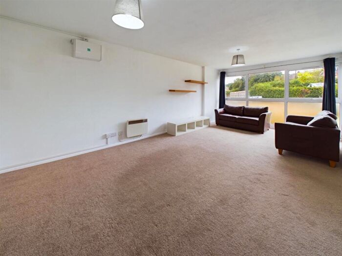 2 Bedroom Apartment To Rent In Gloucester Road, Bath, BA1