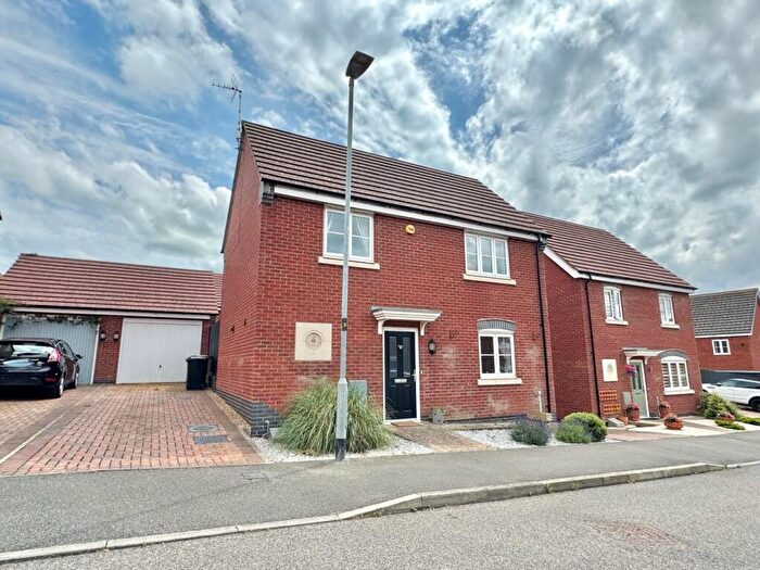 3 Bedroom Detached House For Sale In Flint Drive, Asfordby, LE14