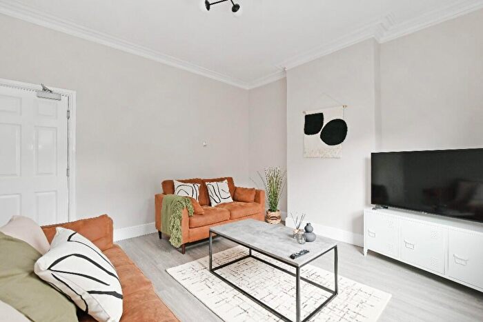 4 Bedroom Terraced House To Rent In Upper Hanover Street, Sheffield, S3