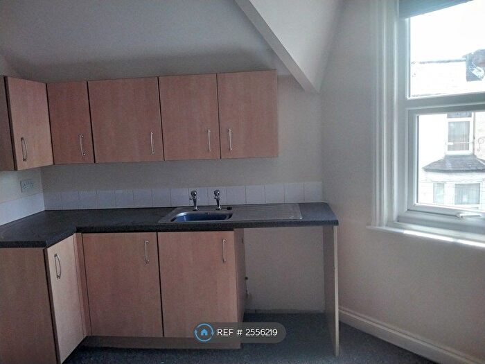 1 Bedroom Flat To Rent In Princess Street, Bridlington, YO15