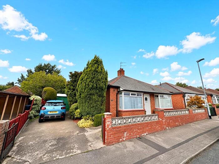 2 Bedroom Detached Bungalow For Sale In Hackworth Road, Shildon, DL4