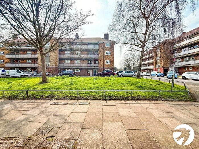 1 Bedroom Flat To Rent In Middle Park Avenue, London, SE9