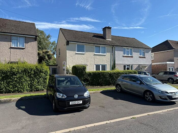 3 Bedroom Semi-Detached House For Sale In Moreton Way, Cippenham, SL1