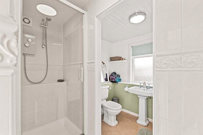 2 Bedroom Semi-Detached House For Sale In Steps Street, Stenhousemuir, Larbert, Stirlingshire, FK5