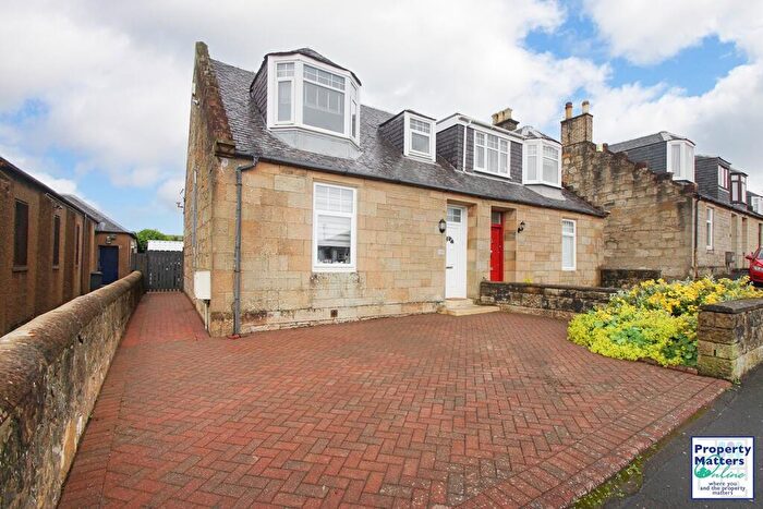 3 Bedroom Semi-Detached House For Sale In Glaisnock Street, Cumnock, KA18
