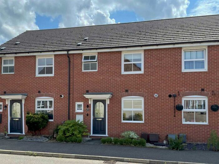 3 Bedroom Terraced House To Rent In Hillside Gardens, Wittering, Peterborough, PE8