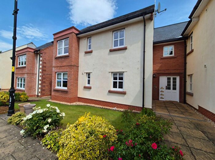 2 Bedroom Flat For Sale In Chapel Brow, Carlisle, CA1