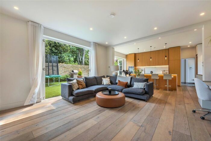 4 Bedroom Detached House To Rent In Queens Ride, Barnes, SW13