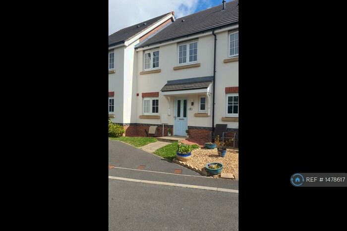 3 Bedroom Terraced House To Rent In Ffordd Dwynwen, Oakenholt, Flint, CH6