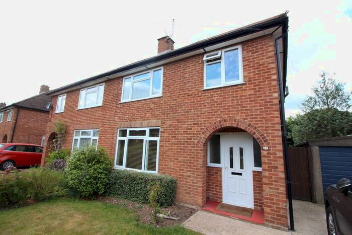 3 Bedroom Property To Rent In Berry Way, Rickmansworth, WD3