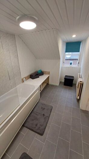 2 Bedroom Flat To Rent In Bridge Street, Montrose, DD10