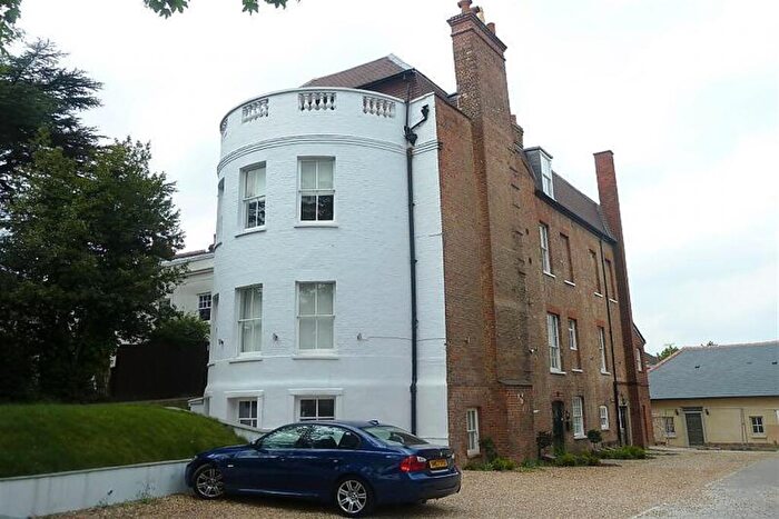 1 Bedroom Apartment To Rent In Castle Hill, Reading, RG1