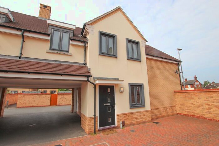 2 Bedroom Flat To Rent In Hyderabad Close, Colchester CO2