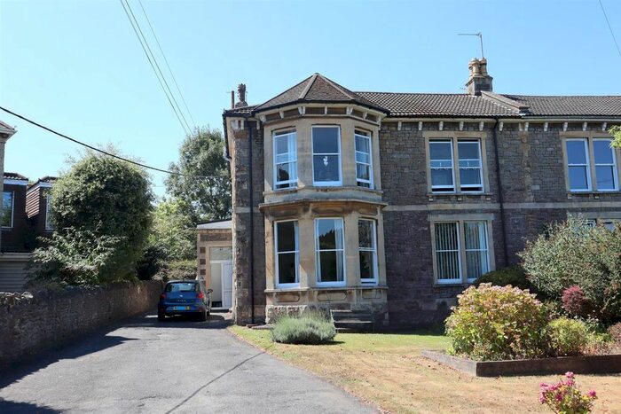 1 Bedroom Flat To Rent In Cambridge Road, Clevedon, BS21