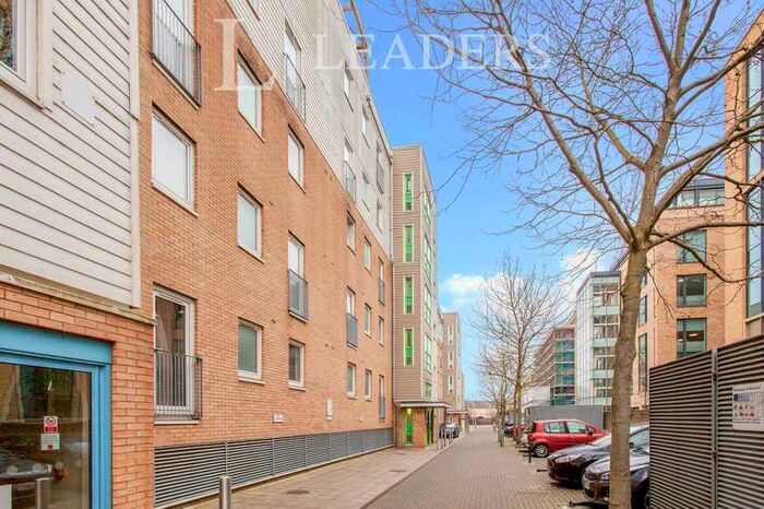 1 Bedroom Apartment To Rent In Warren Close, Station Road, CB2