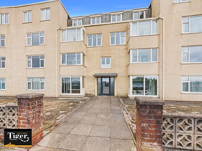 2 Bedroom Flat To Rent In Promenade, Blackpool, FY4