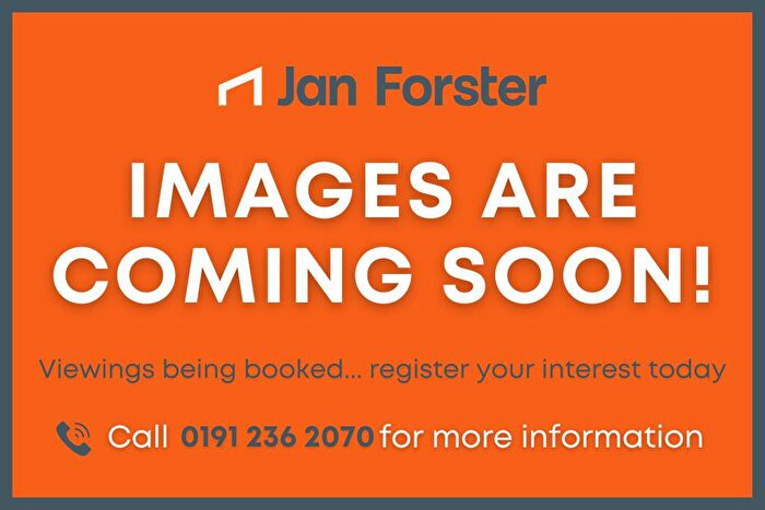 2 Bedroom Flat To Rent In Biddlestone Road, Newcastle Upon Tyne, NE6