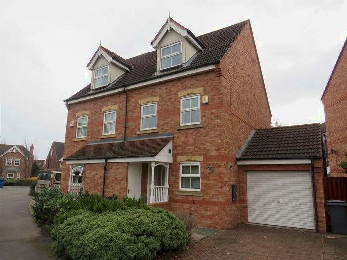 3 Bedroom Semi-Detached House To Rent In Fewston Way, Doncaster, DN4