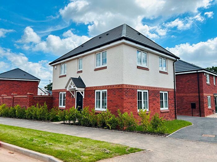 3 Bedroom Detached House To Rent In Chandos Drive, Derby, DE3