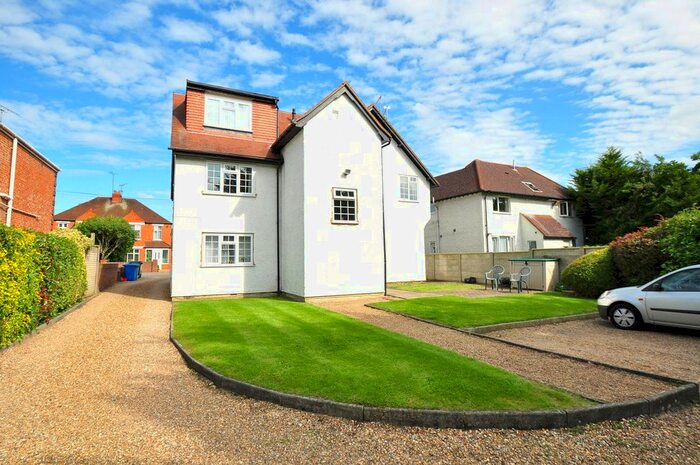 1 Bedroom Flat To Rent In Forlease Road, Maidenhead, Berkshire, SL6