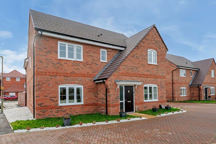 5 Bedroom Detached House To Rent In Didcot, Oxfordshire, OX11
