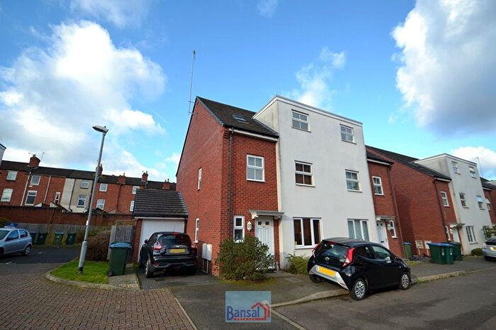 7 Bedroom Semi Detached House To Rent In Poppleton Close, CV1