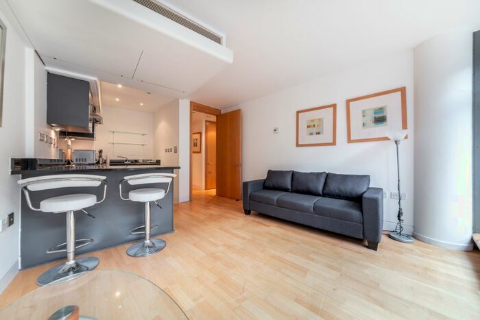 1 Bedroom Flat To Rent In Parliament View Apartments, Albert Embankment, Nine Elms, London, SE1