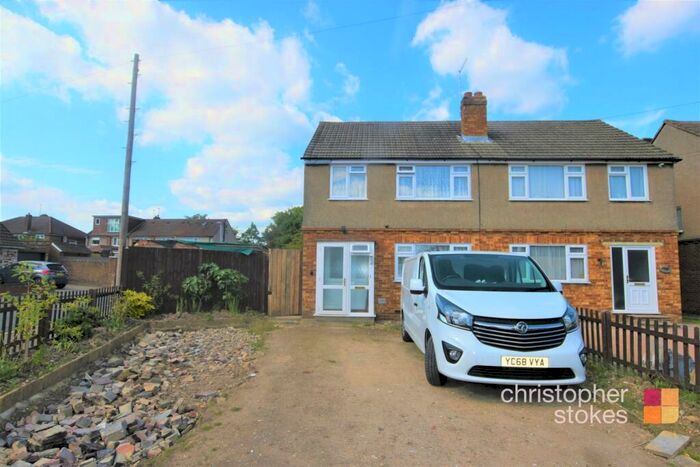 3 Bedroom Semi-Detached House To Rent In Grenville Close, Waltham Cross, EN8