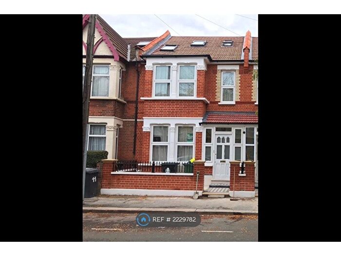 5 Bedroom Terraced House To Rent In Walthamstow, London, E17