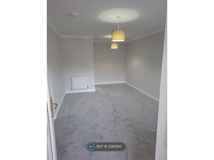 1 Bedroom Flat To Rent In Milehouse, Plymouth, PL3