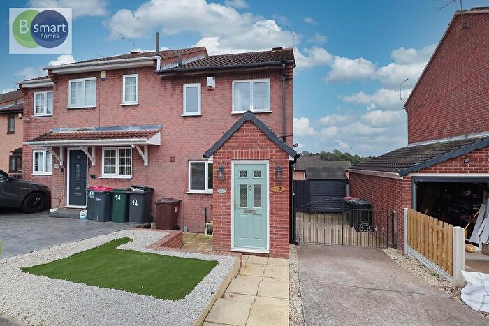 2 Bedroom Semi-Detached House To Rent In Hazelwood Drive, Swinton, S64