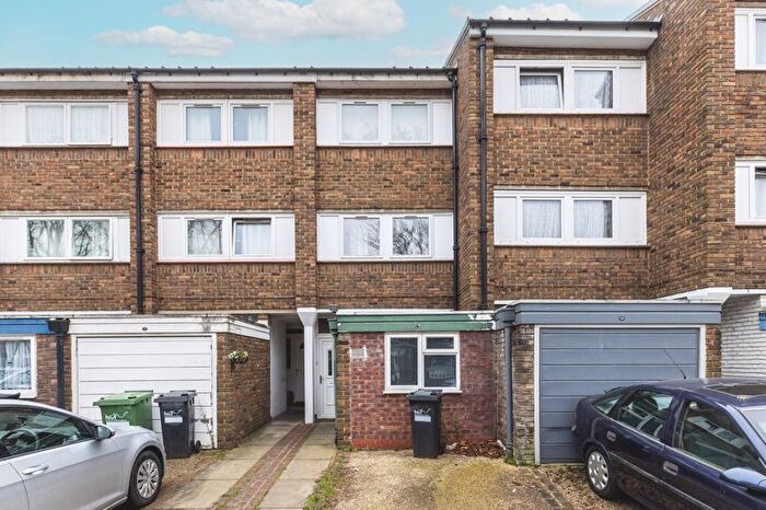 5 Bedroom Terraced House To Rent In Adeney Close, London, W6