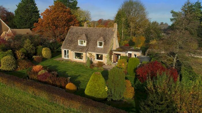 4 Bedroom Detached House For Sale In Dormer Cottage Manor Farm Road, Coates, Cirencester GL7