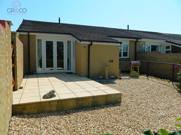 2 Bedroom Bungalow For Sale In Ystrad Deri, Tredegar, NP22