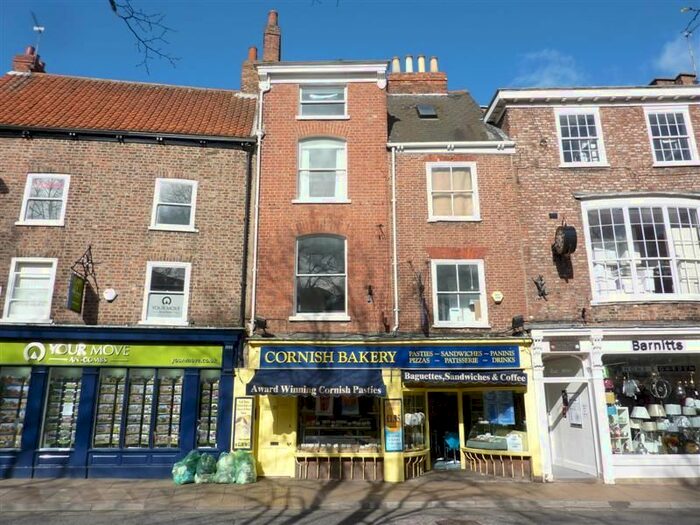 3 Bedroom Town House To Rent In Colliergate, Kings Square, YO1