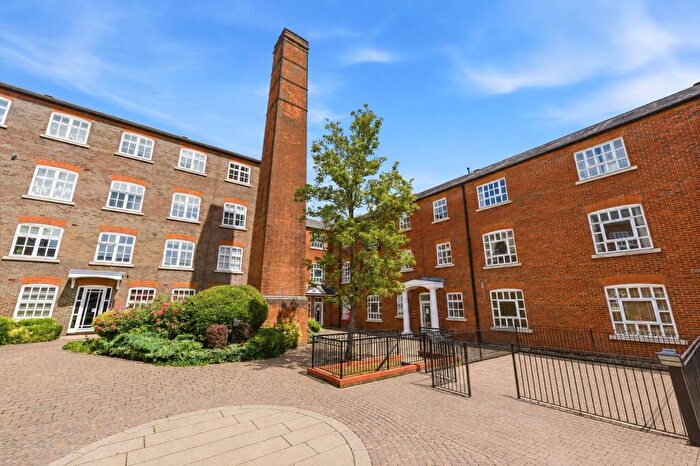2 Bedroom Apartment For Sale In Milliners Court, Lattimore Road, St. Albans, Hertfordshire, AL1
