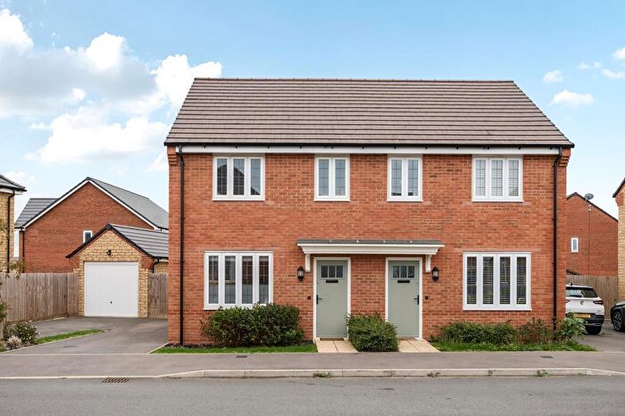3 Bedroom Semi-Detached House For Sale In Millis Road, Brize Norton, OX18