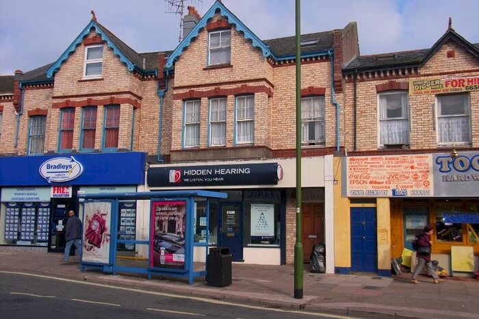 2 Bedroom Flat To Rent In Hyde Road, Paignton, TQ4