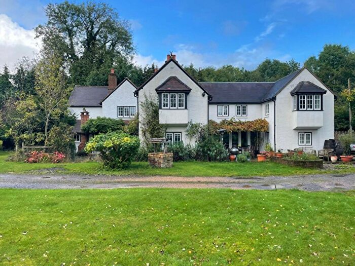 5 Bedroom Detached House For Sale In Wapseys Lane, Hedgerley, SL2