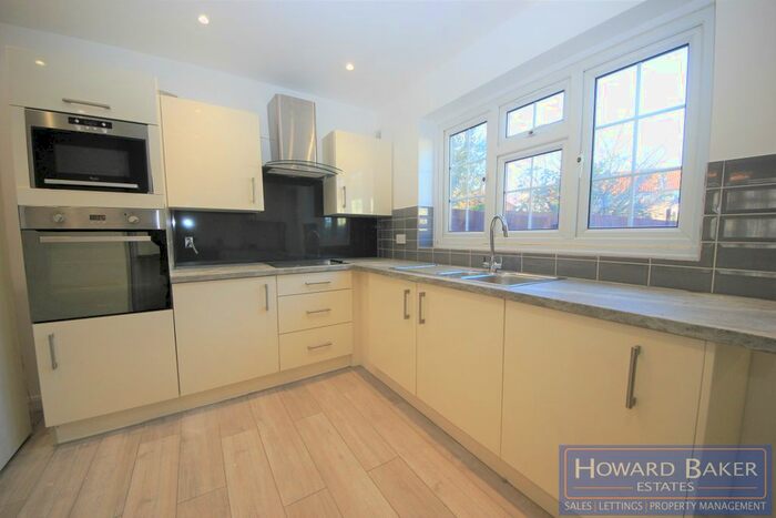 3 Bedroom Terraced House To Rent In Deansbrook Road, HA8