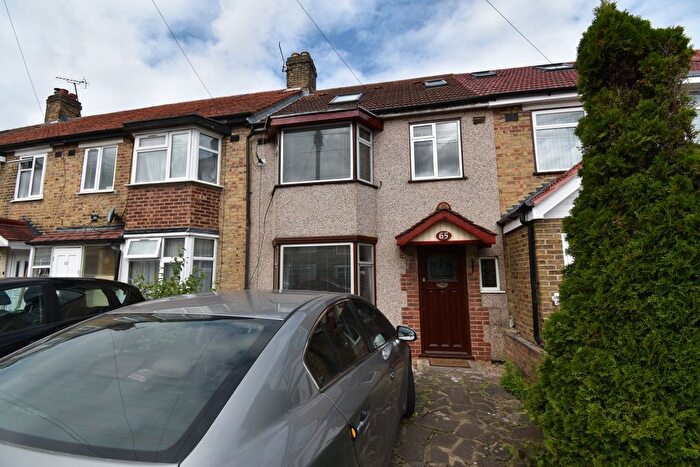 4 Bedroom Terraced House To Rent In Uxbridge, UB10