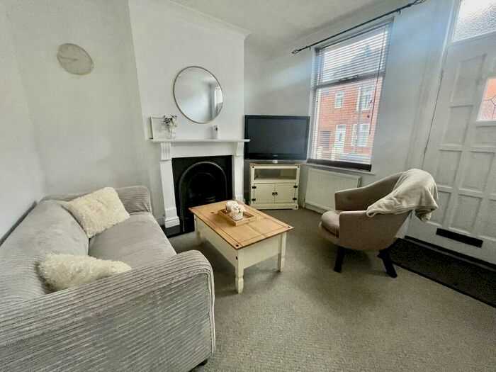 2 Bedroom Town House To Rent In James Street, Darnall, S9