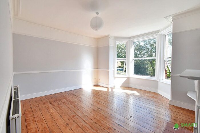 1 Bedroom Flat For Sale In Blackall Road, Exeter, EX4