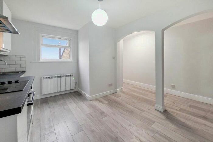 1 Bedroom Flat To Rent In Lewisham High Street, London, SE13