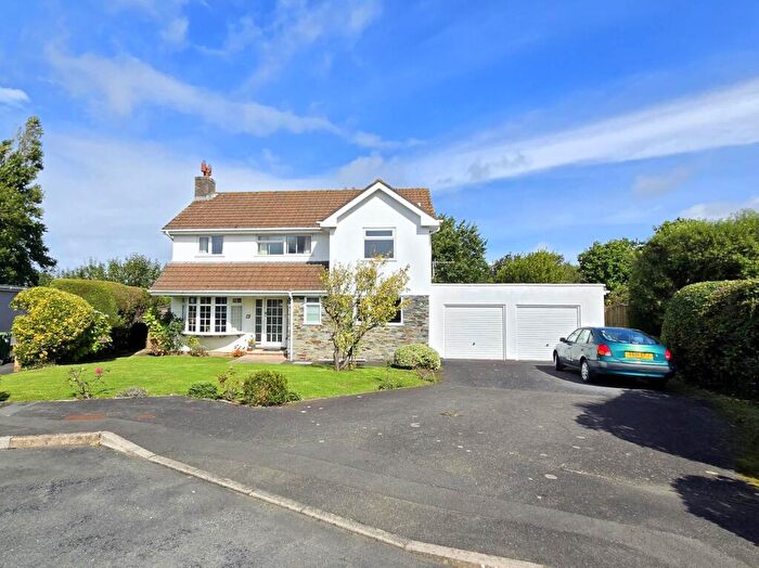 4 Bedroom Detached House For Sale In Shepherds Meadow, Abbotsham, EX39